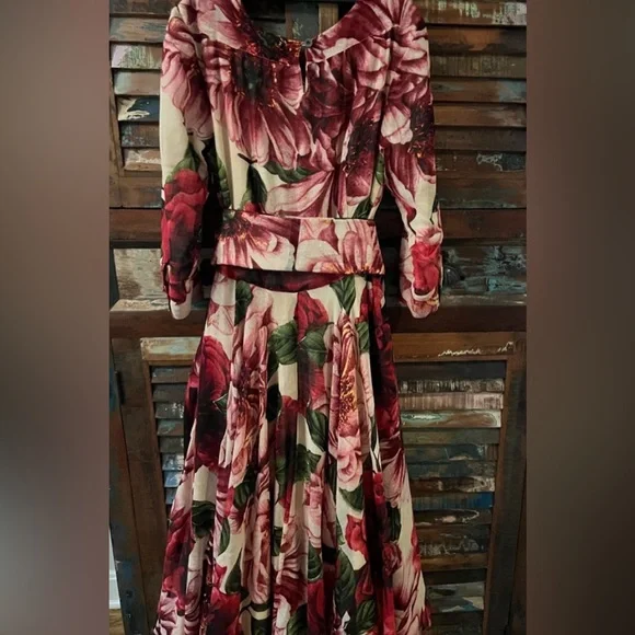 Samantha Sung Florance Dress Fit and Flare Retro Wool Floral Luxury Midi